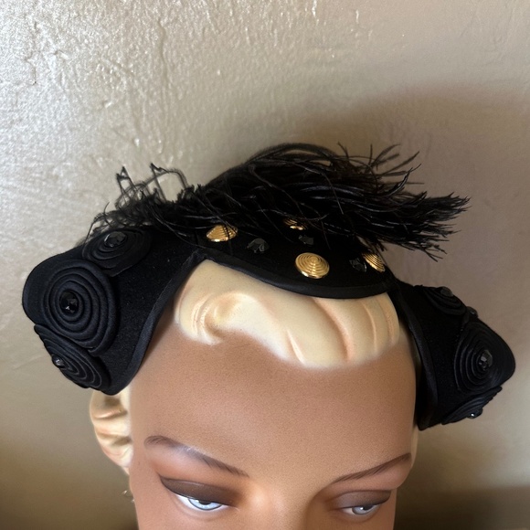 INVENTIVE 1940\'S BLACK FELT CAP WITH GOLD STUDS, BEADS & SATIN BAND TRIM main image 10